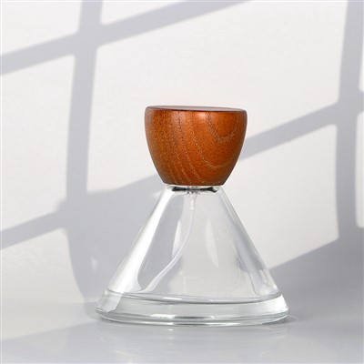 Unikalus kvepalų butelis